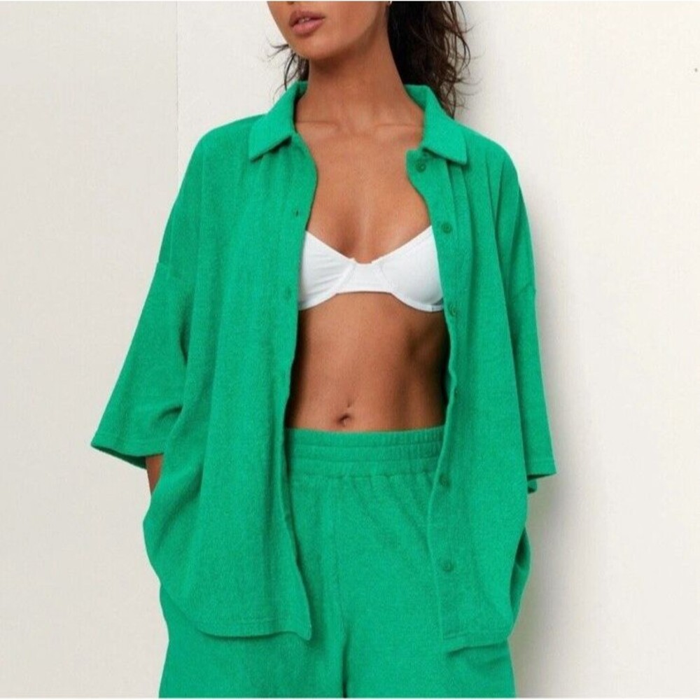 NASTY GAL 3 Pc Short Set Green Terry Towelling Shirt/Top Scrunchie Shorts Size 8